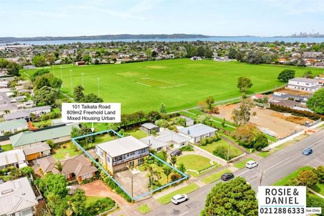 Photo of property in 101 Taikata Road, Te Atatu Peninsula, Auckland, 0610