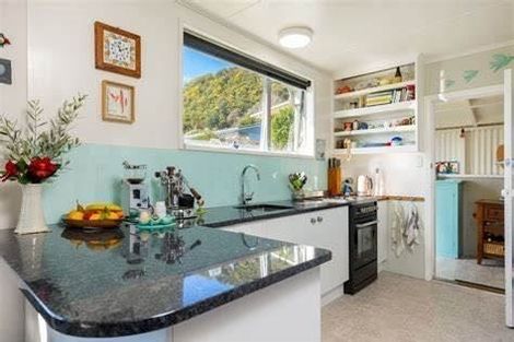 Photo of property in 71a Kent Street, Picton, 7220