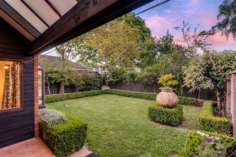 Photo of property in 1/29 Ilam Road, Upper Riccarton, Christchurch, 8041