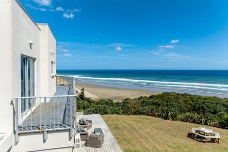 Photo of property in 20 Coates Avenue, Baylys Beach, Dargaville, 0377