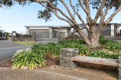 Photo of property in 45 Excelsa Place, Papamoa Beach, Papamoa, 3118