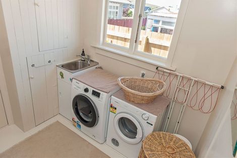 Photo of property in 21 Till Street, South Hill, Oamaru, 9400