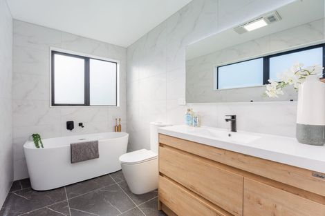 Photo of property in 49 Waitai Crescent, Warkworth, 0985