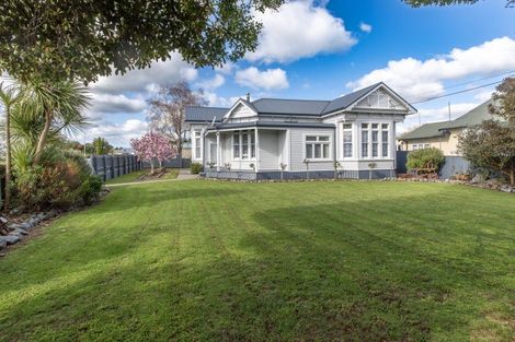 Photo of property in 2 Manila Street, Dannevirke, 4930