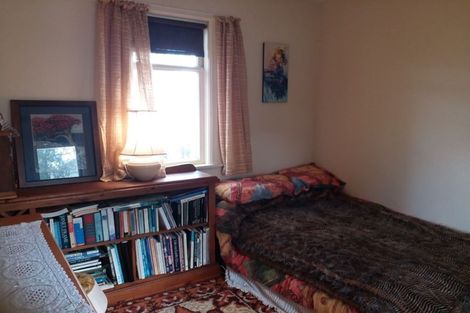 Photo of property in 17 Rangihiroa Street, Waikanae Beach, Waikanae, 5036