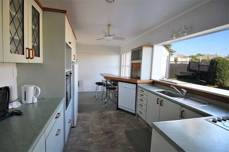 Photo of property in 17 Frederick Drive, Dinsdale, Hamilton, 3204