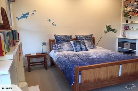 Photo of property in 300a Paremata Road, Whitby, Porirua, 5381