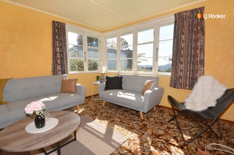 Photo of property in 43 Ashmore Street, Halfway Bush, Dunedin, 9010