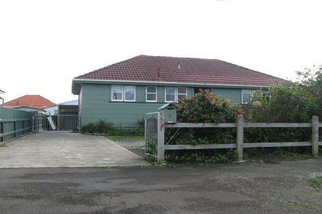 Photo of property in 5 Bristol Crescent, Roslyn, Palmerston North, 4414