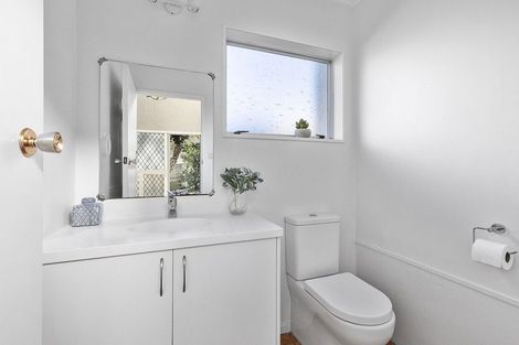 Photo of property in 9 Keel Place, Whitby, Porirua, 5024