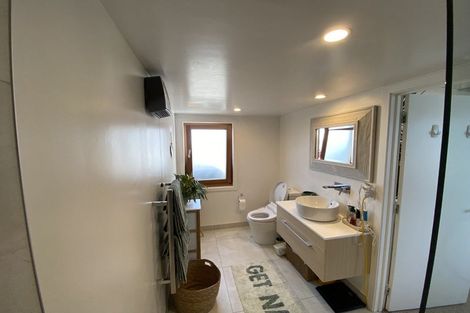 Photo of property in 4 Scroggs Hill Road, Brighton, Dunedin, 9035