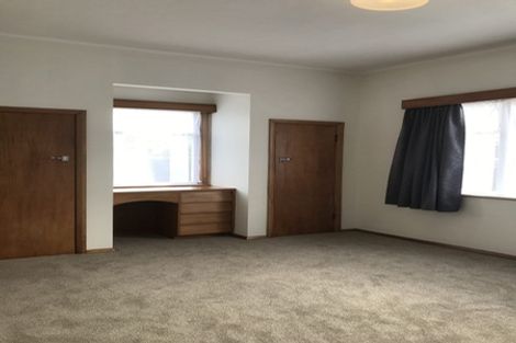 Photo of property in 16 Strathmore Avenue, Strathmore Park, Wellington, 6022