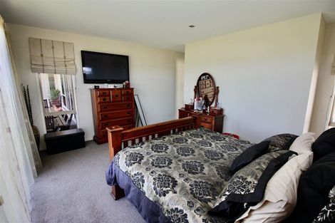 Photo of property in 22 Aquila Drive, Whitianga, 3510