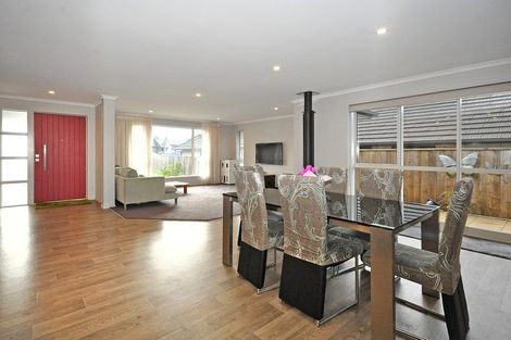 Photo of property in 14 Twomey Drive, Pukekohe, 2120