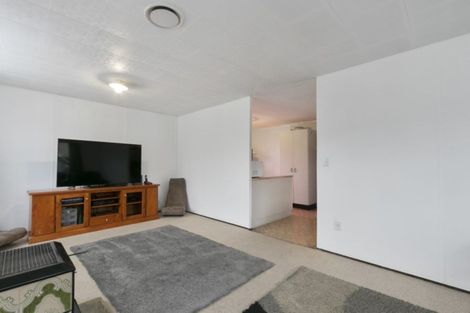 Photo of property in 29 Grimsby Grove, Wainuiomata, Lower Hutt, 5014