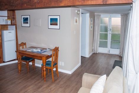 Photo of property in 5 Marine Parade, North New Brighton, Christchurch, 8083