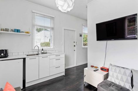 Photo of property in 3 Wynyard Road, Mount Eden, Auckland, 1024