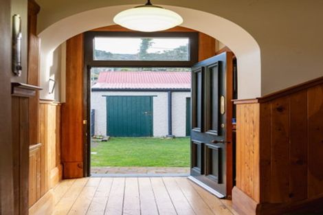 Photo of property in 247 Ravensbourne Road, Ravensbourne, Dunedin, 9022