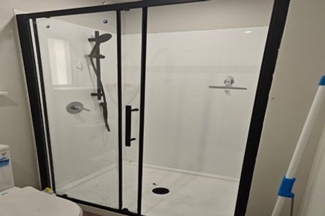 Photo of property in 50 Woodhouse Avenue, Karori, Wellington, 6012