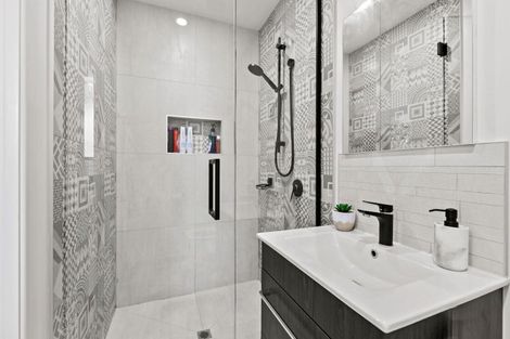 Photo of property in 50 Kawau Crescent, Bromley, Christchurch, 8062