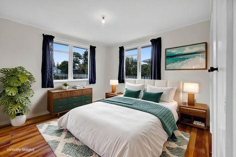 Photo of property in 6 Mcguire Street, Hawera, 4610