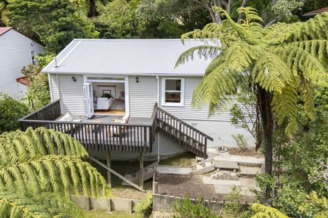 Photo of property in 31 Montgomery Avenue, Karori, Wellington, 6012