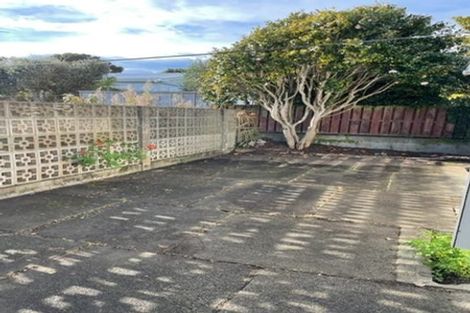Photo of property in 8a Gavin Road, Raumati Beach, Paraparaumu, 5032