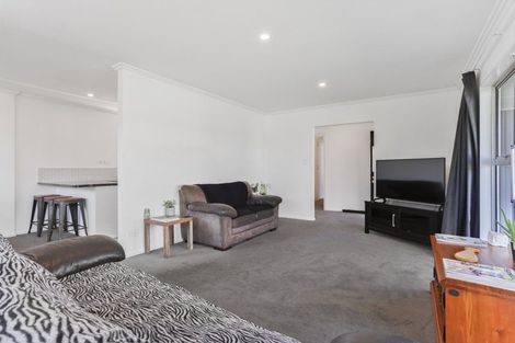 Photo of property in 4 Coates Place, Rangiora, 7400