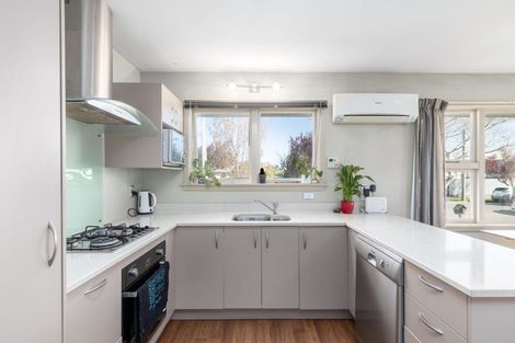 Photo of property in 21 Norrie Street, Redwood, Christchurch, 8051