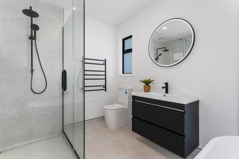 Photo of property in 16 Pacific Parade, Coastlands, Whakatane, 3120