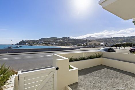 Photo of property in 3/222 The Esplanade, Island Bay, Wellington, 6023