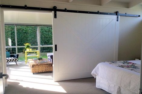 Photo of property in 2/52 Norwood Road, Bayswater, Auckland, 0622