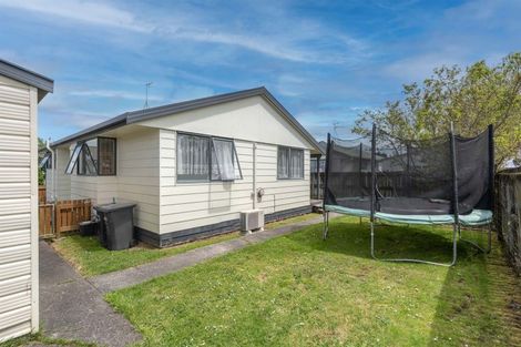 Photo of property in 27a Breckons Avenue, Nawton, Hamilton, 3200