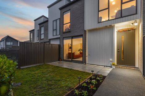 Photo of property in 6 Tokitoki Way, Kenepuru, Porirua, 5022