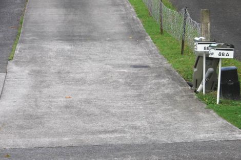 Photo of property in 88 Barrys Road, Glendene, Auckland, 0602