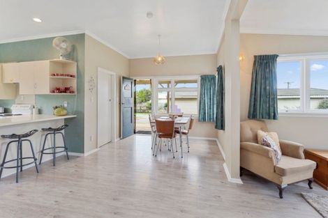 Photo of property in 9 Horsley Down Road, Hawarden, 7385