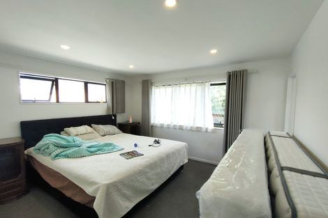 Photo of property in 7 Sycamore Drive, Sunnynook, Auckland, 0620
