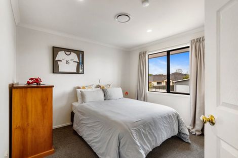 Photo of property in 30 Russell Robertson Drive, Havelock North, 4130