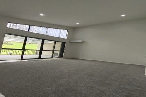 Photo of property in 65 Kelvin Hart Drive, East Tamaki, Auckland, 2013
