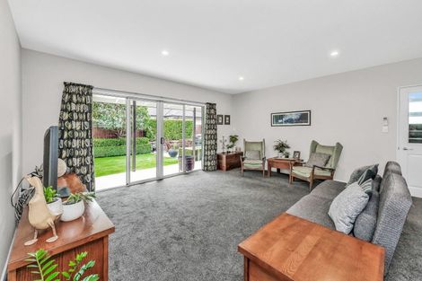 Photo of property in 21a Leeston And Lake Road, Leeston, 7632