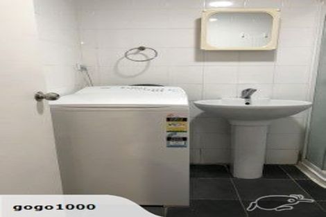 Photo of property in 21 Oaktree Avenue, Browns Bay, Auckland, 0630