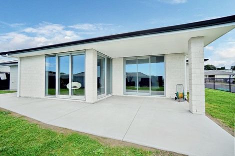 Photo of property in 70 Tynan Street, Te Puke, 3119