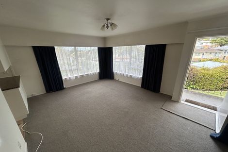 Photo of property in 1/16a Diana Drive, Glenfield, Auckland, 0627