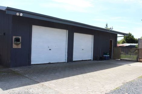 Photo of property in 18 Johnson Street, Milton, 9220