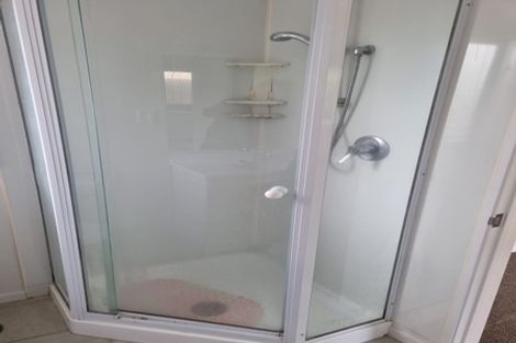 Photo of property in 1/7 Thurston Place, Bucklands Beach, Auckland, 2012