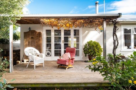 Photo of property in 4 Shrimpton Road, Haumoana, 4102