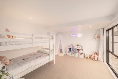 Photo of property in 266 Major Hornbrook Road, Mount Pleasant, Christchurch, 8081