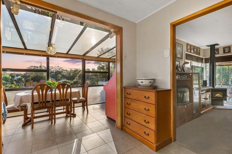 Photo of property in 39 Rehia Road, Massey, Auckland, 0614