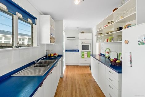 Photo of property in 286 Rangatira Road, Beach Haven, Auckland, 0626