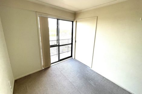 Photo of property in The Rennaissance, 5j/18 Ronwood Avenue, Manukau, Auckland, 2104